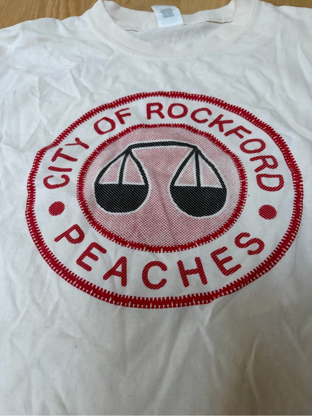 Men’s Rockford Peaches Costume - Picture 2 of 8